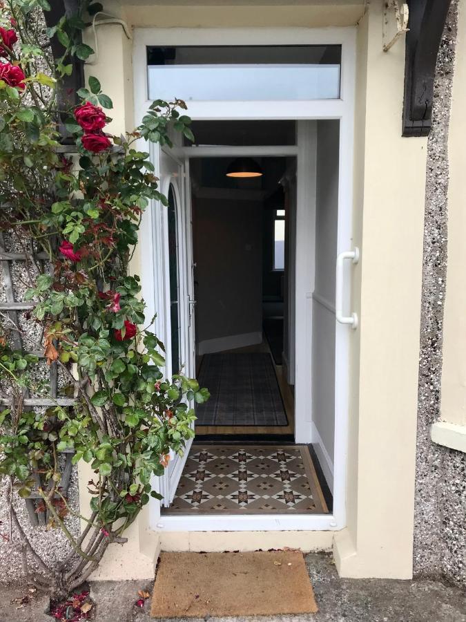 Rose Cottage: Delightful 4 Bedroom Detached Home 포트러시 외부 사진